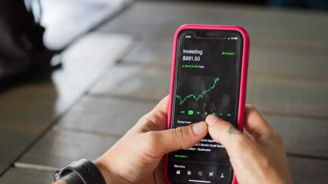 Robinhood's Memecoin Boom Shows Crypto's Retail Market Is No Joke