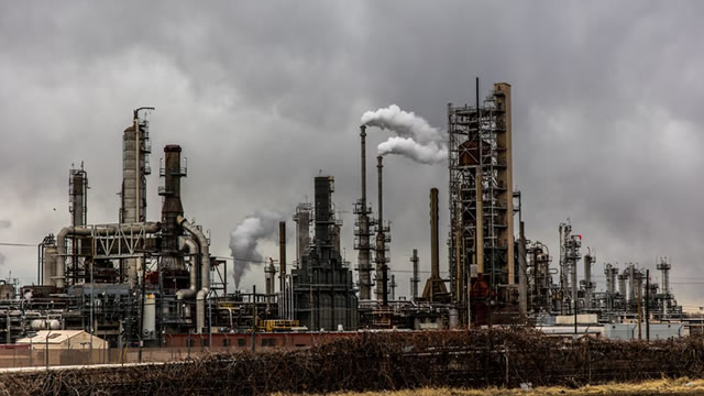 Oil Price Forecast: Red Sea Supply Risks Could Push Crude Oil to $120