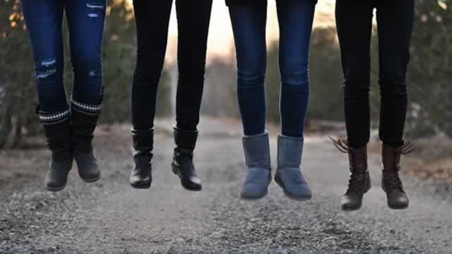UGG, HOKA Parent Deckers Reports Q1 Double Beat, Raises EPS Guidance — Stock Falls Anyway