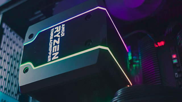 AMD、NVIDIAに挑むAIインフラ新製品を発表