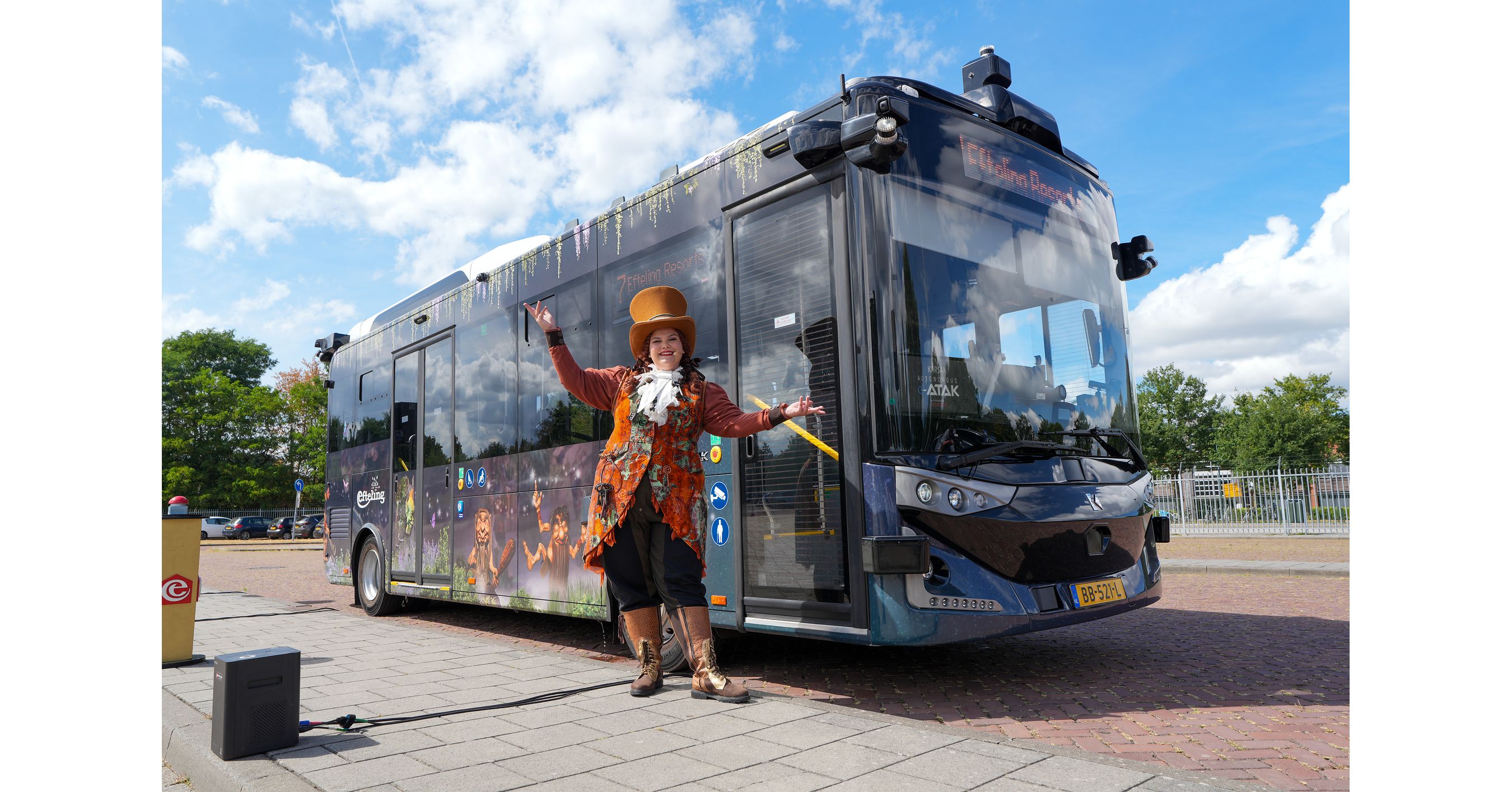 L'autobus autonome e-ATAK de Karsan entre en service pour le transport de passagers au célèbre parc d'attractions d'Efteling