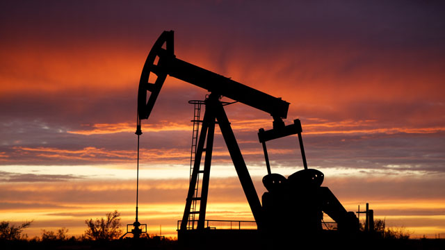 Natural Gas and Oil Forecast: Hormuz Risks Persist as WTI and Brent Hold Gains
