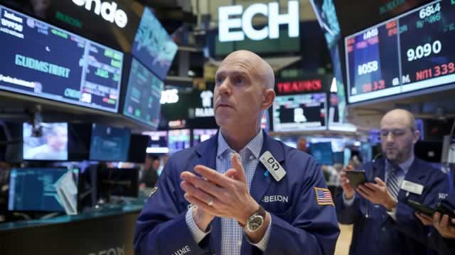米製造業の減速で金価格が一時下落