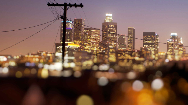 FuelCell Energy Stock Edges Higher Friday: What's Going On?