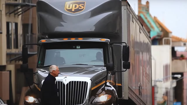 UPS: Costs May Weigh In 2026, But Free Cash Flow Remains Strong; 6.4% Dividend Yield