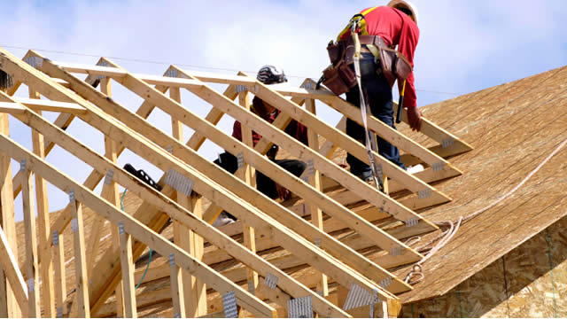 Lennar: Everything Shouts 'Not Yet' (Earnings Review)