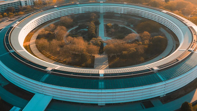 Apple To Rally Around 13%? Here Are 10 Top Analyst Forecasts For Friday